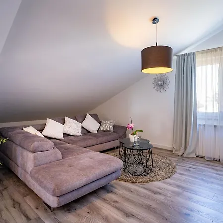 Mladenka 2 * Barbat na Rabu